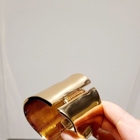 Brand New Top Fashion Plain Gold Bracelet - Picture 5 of 9